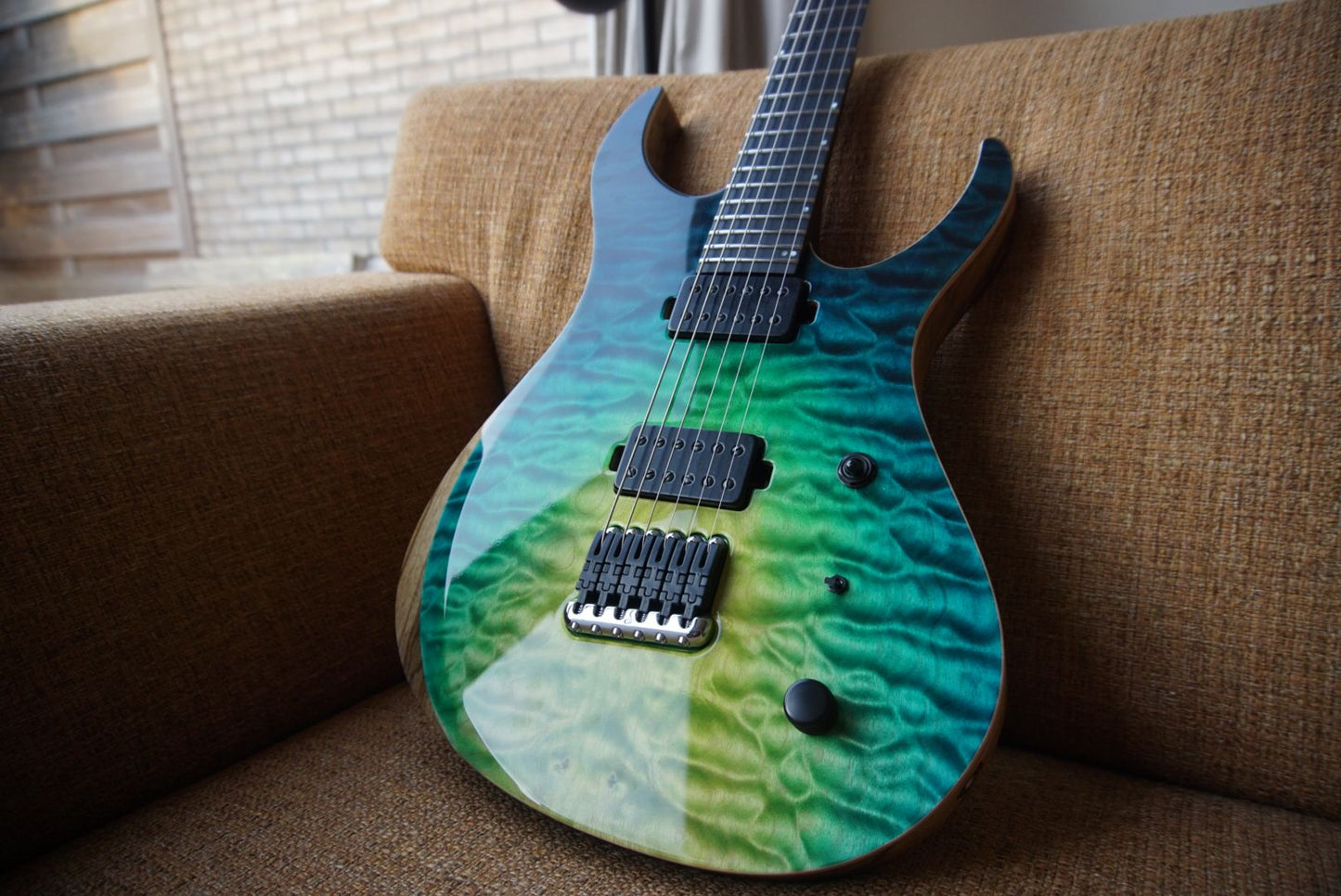 Magistra Quilted Maple